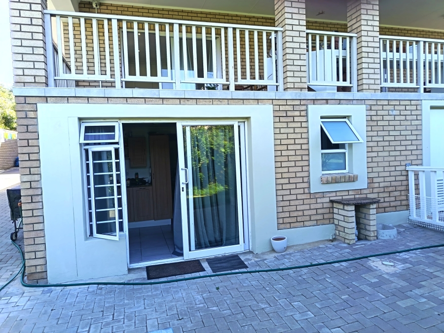 4 Bedroom Property for Sale in Dolphin Creek Golf Estate Western Cape